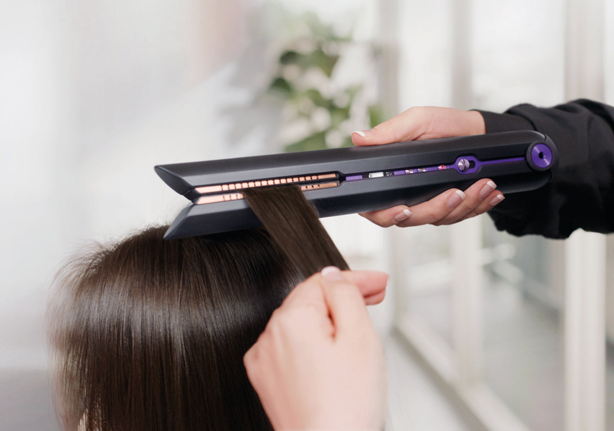 Dyson Corrale™ straightener for Stylists
