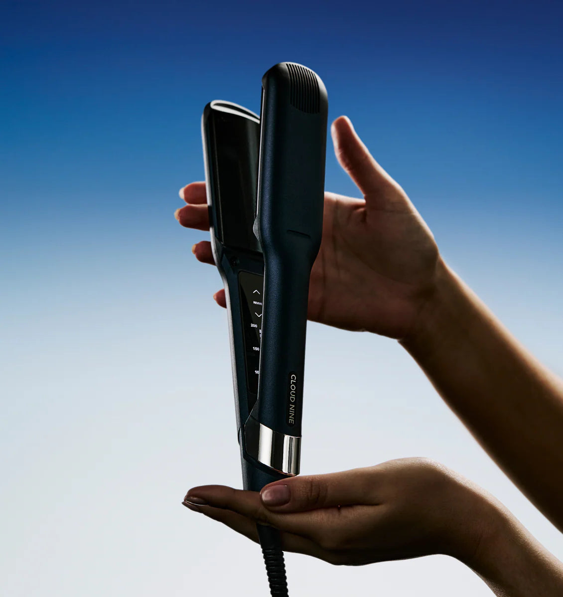 Cloud Nine The NEW Contouring Wide Iron