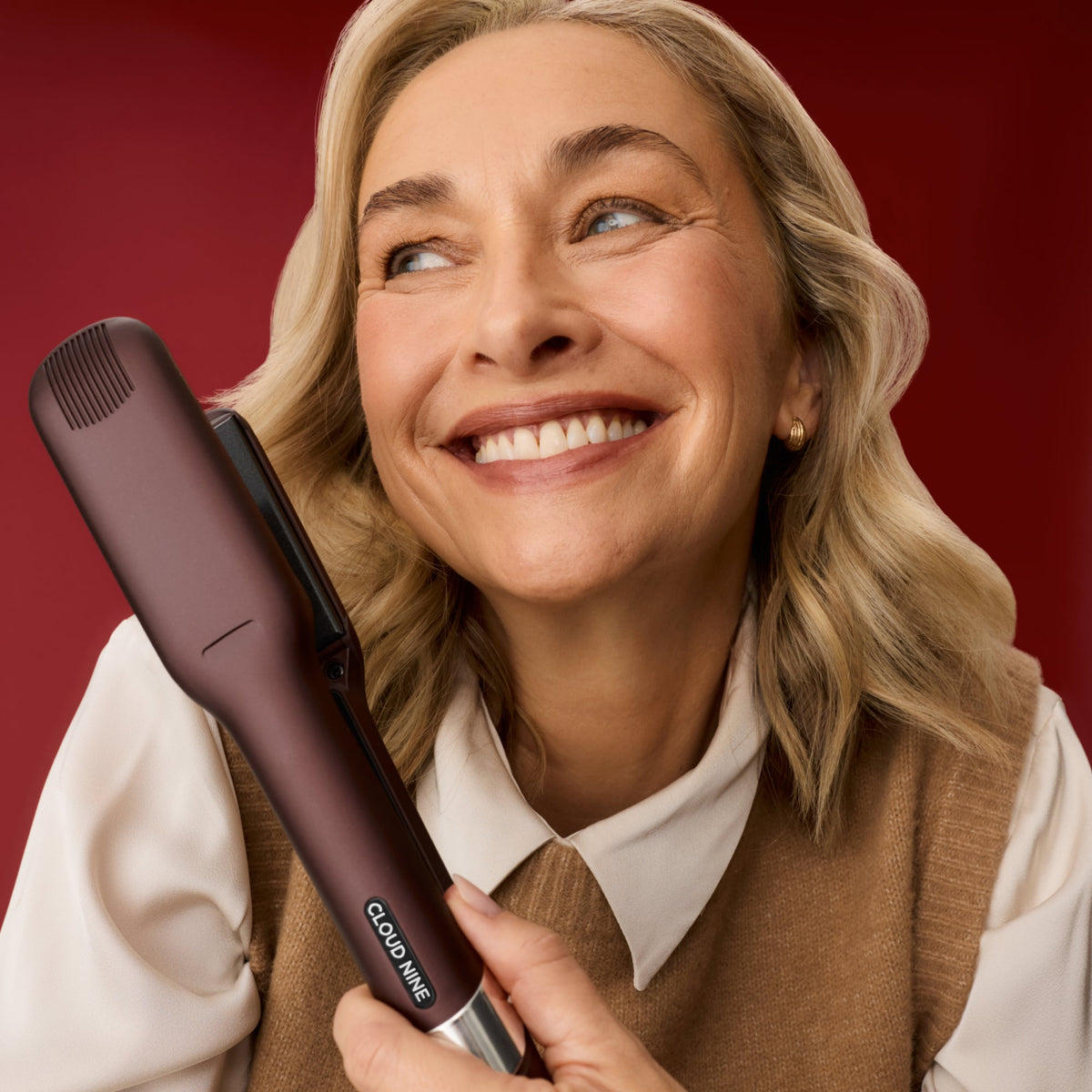 Cloud Nine The Dark Burgundy Wide Iron Giftset